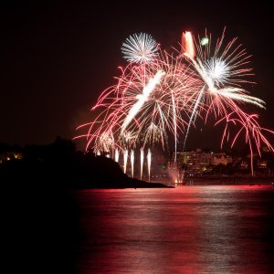 Baptiste-Feu d&#039;artifice sur Dinard depuis Saint Malo-15 août 2016-0004